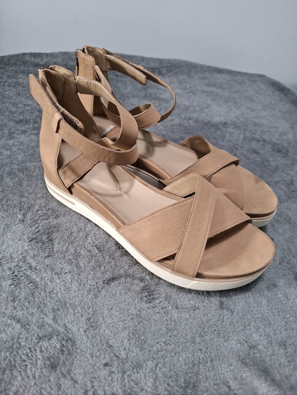 Eileen Fisher Sport Nudbuck Leather Criss Cross Sandals Ankle Strap TAN 10